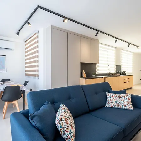 Gorgeous Penthouse With Sea View Appartamento